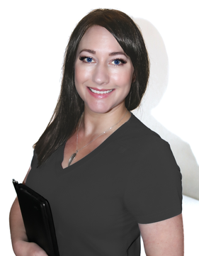 Picture of Carly, massage therapist and owner of Phoenix Massage Therapies 